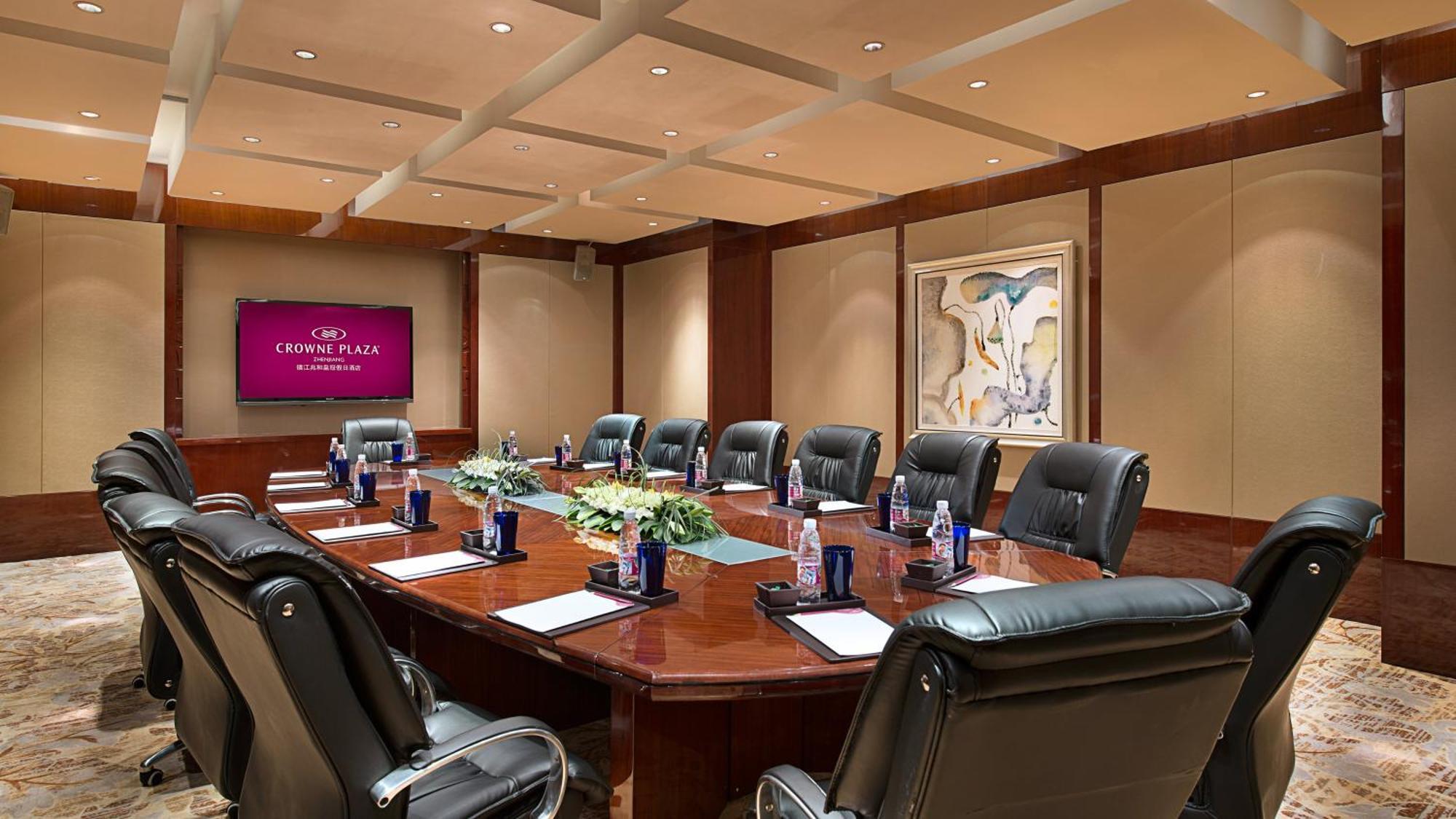 Hotel Crowne Plaza Zhenjiang By Ihg Exterior foto